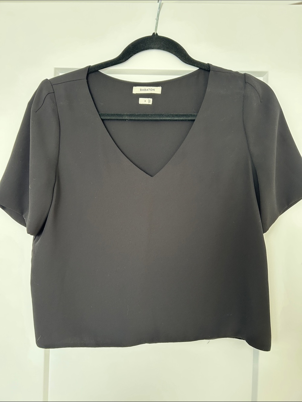 Babaton Black V-Neck Short Sleeve Blouse